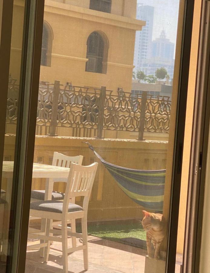 Alexandrina Hostel Dubai Exterior photo